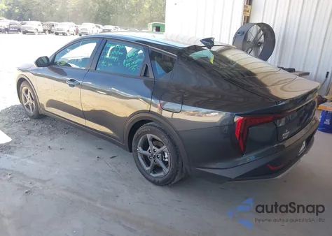 2025 Kia K4 Lxs z USA, uszkodzony, nr VIN 3KPFT4DE7SE117048